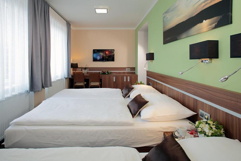 Hotel Jezerka Seč Dış mekan fotoğraf