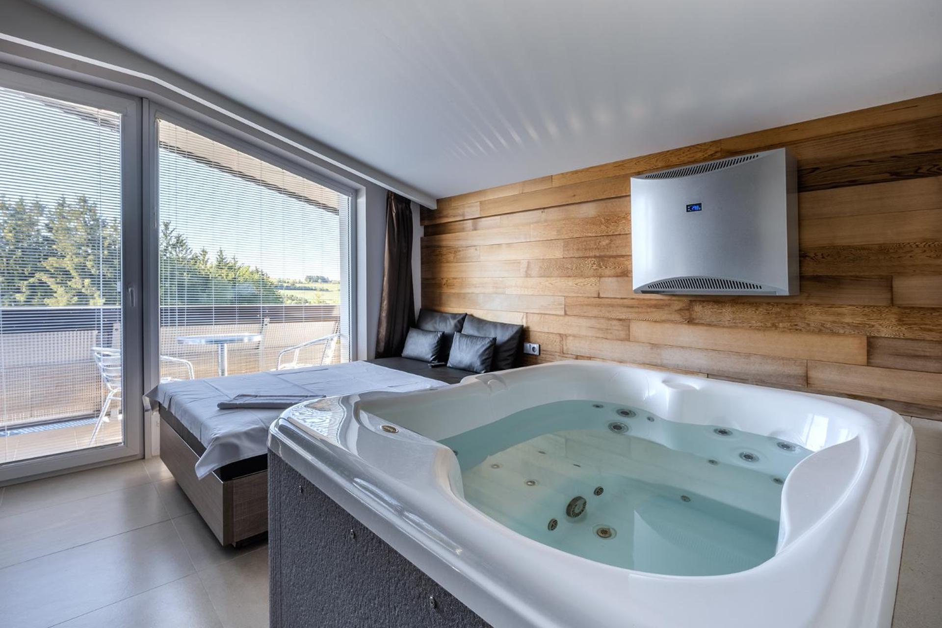 Hotel Jezerka Seč Dış mekan fotoğraf